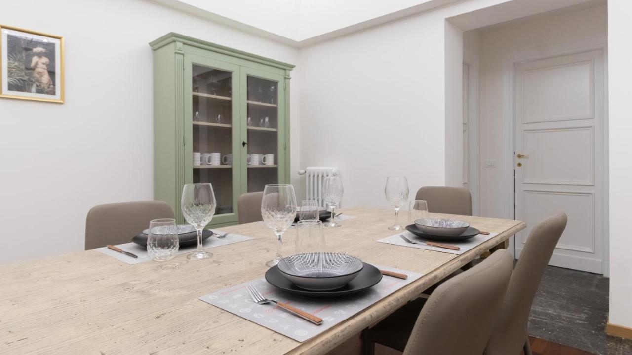 Italianway - Barberini Elegantia Apartments Roma ภายนอก รูปภาพ